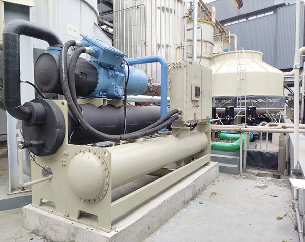 防爆冷水機(jī)組